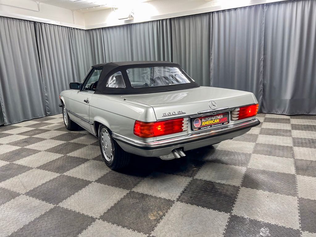 Mercedes-Benz SL 560 1987