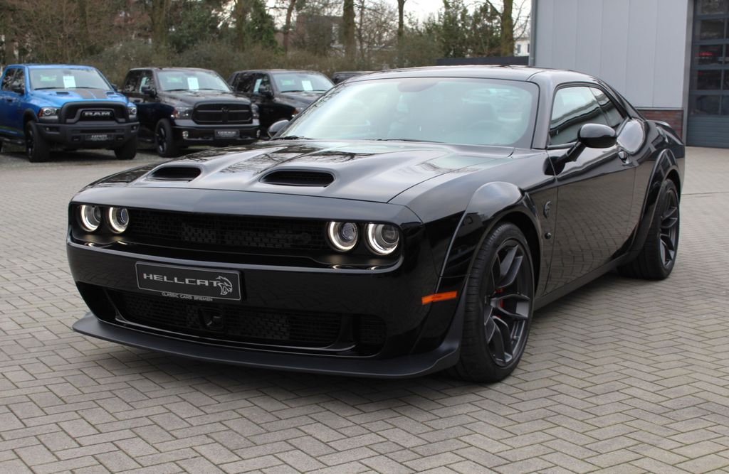 Dodge Challenger