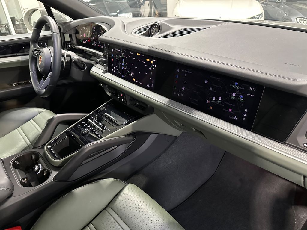 Porsche Cayenne 2024