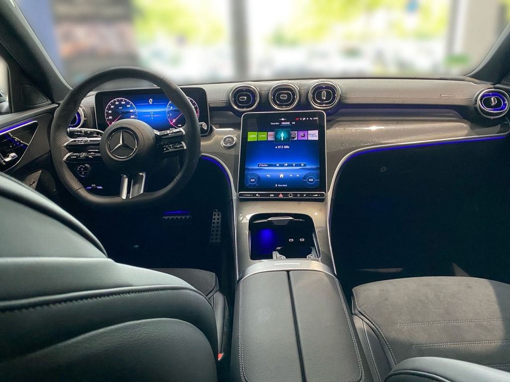 Mercedes-Benz C 200 2025