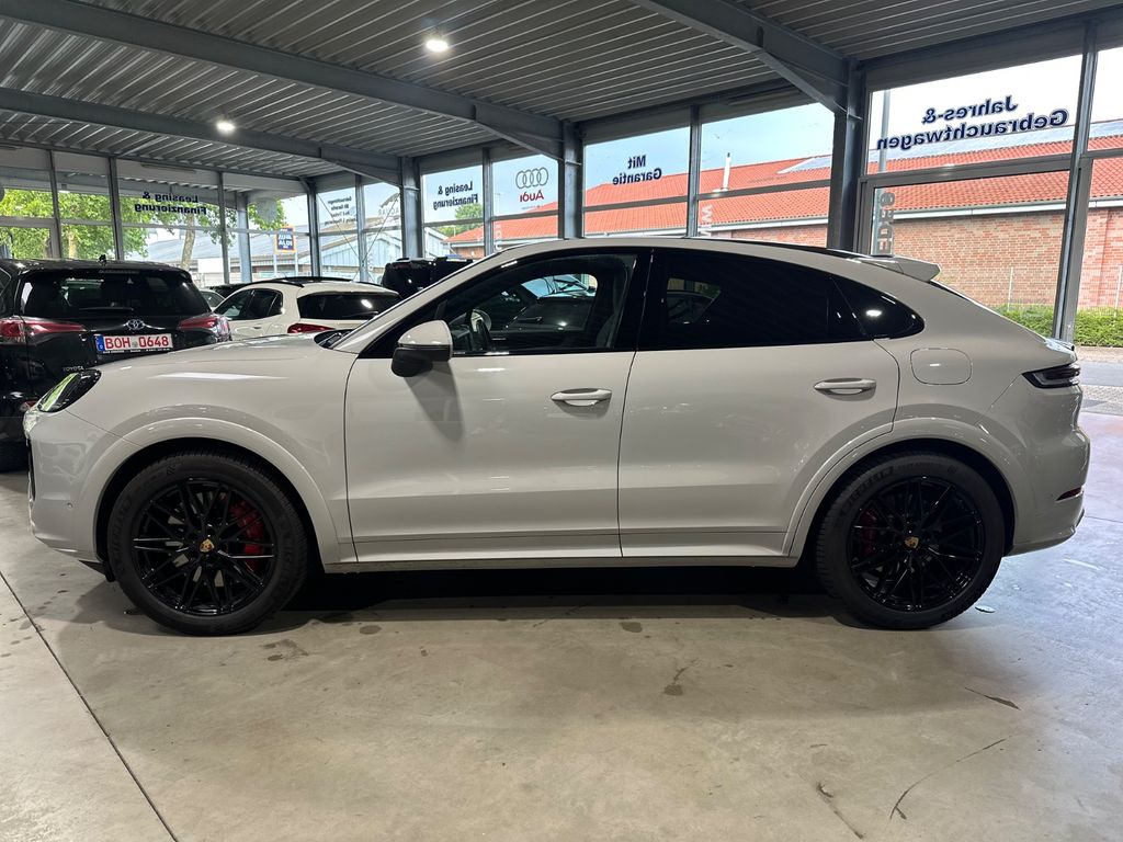 Porsche Cayenne 2024