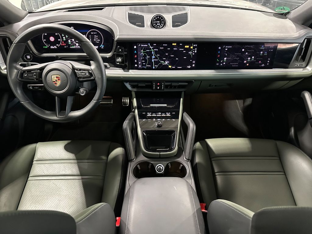 Porsche Cayenne 2024