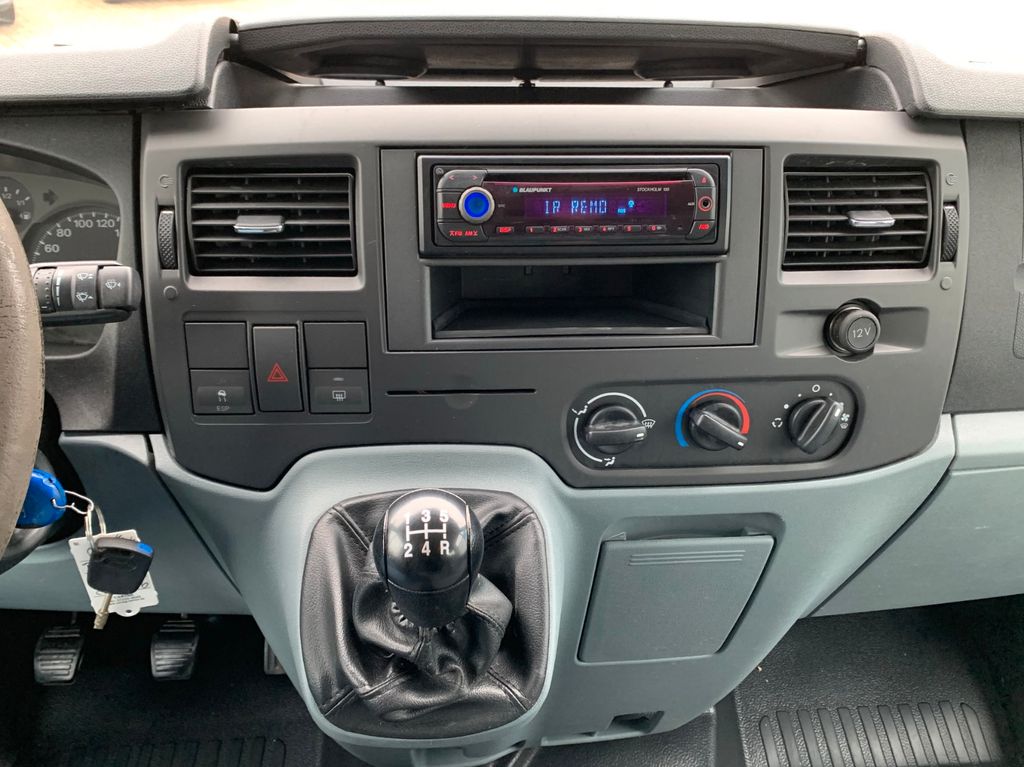 Ford Transit 2009