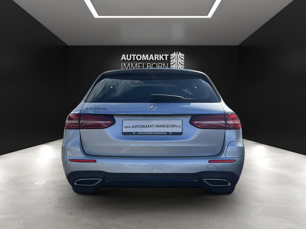 Mercedes-Benz E 300 2022