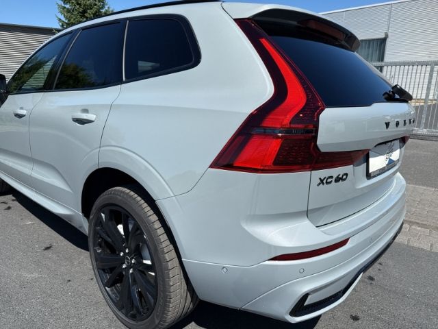 Volvo XC60 2025