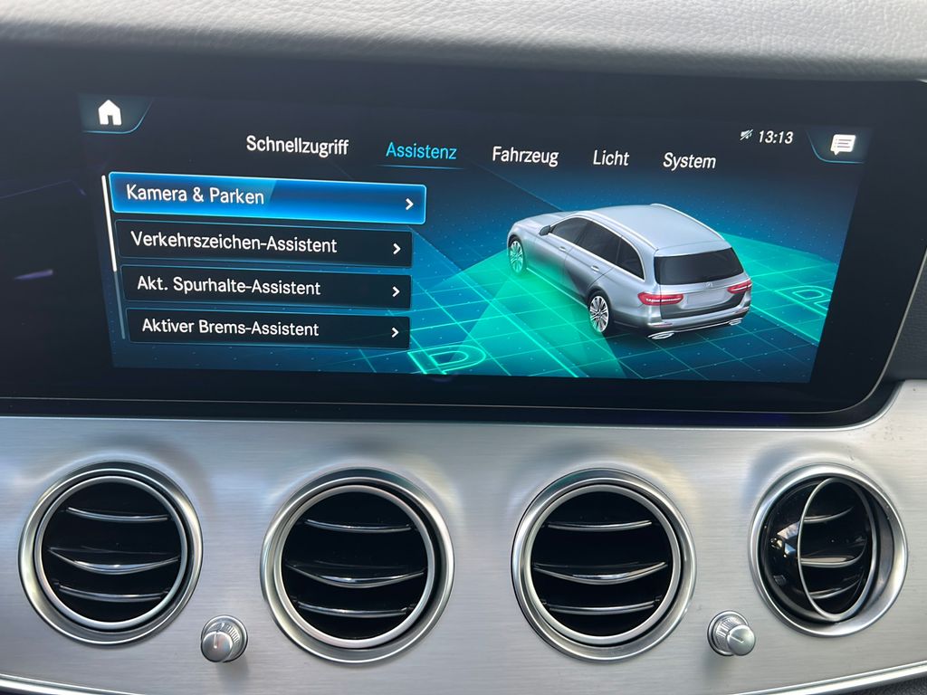 Mercedes-Benz E 300 2022