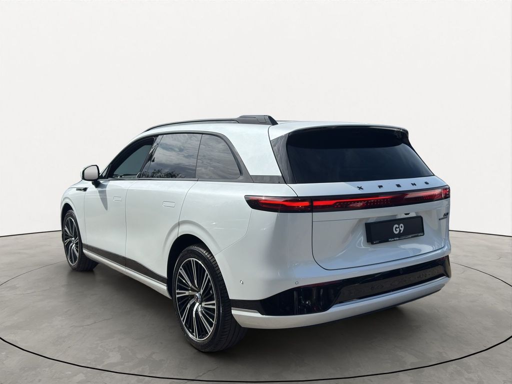 XPENG G9 2025