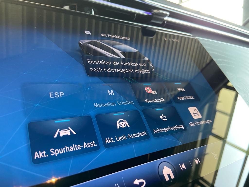 Mercedes-Benz E 300 2025