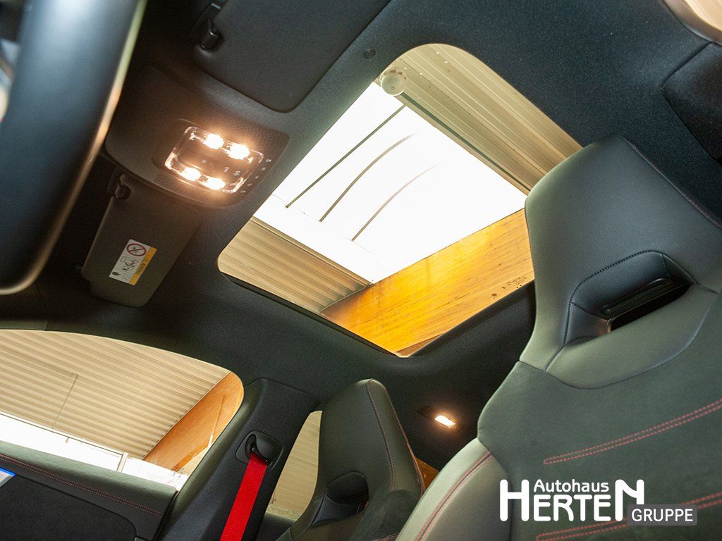 Mercedes-Benz CLA 35 AMG Shooting Brake 2024