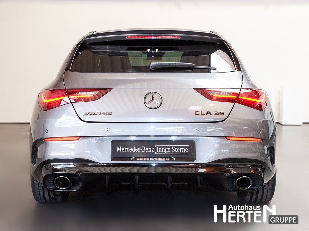 Mercedes-Benz CLA 35 AMG Shooting Brake 2024