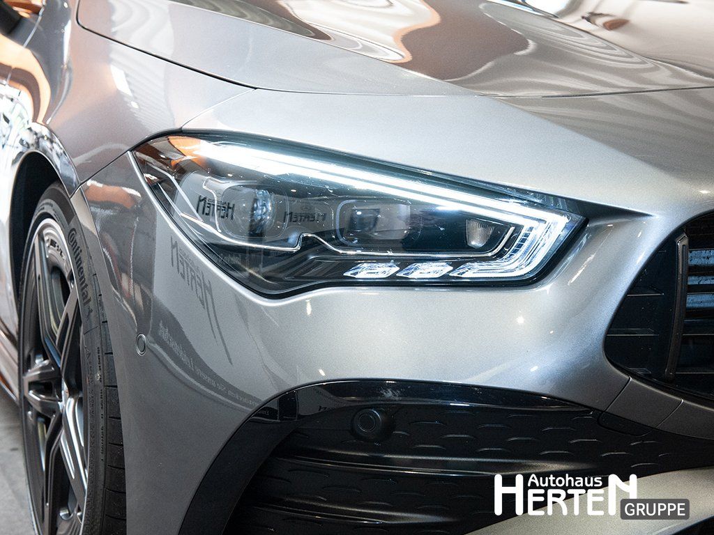 Mercedes-Benz CLA 35 AMG Shooting Brake 2024