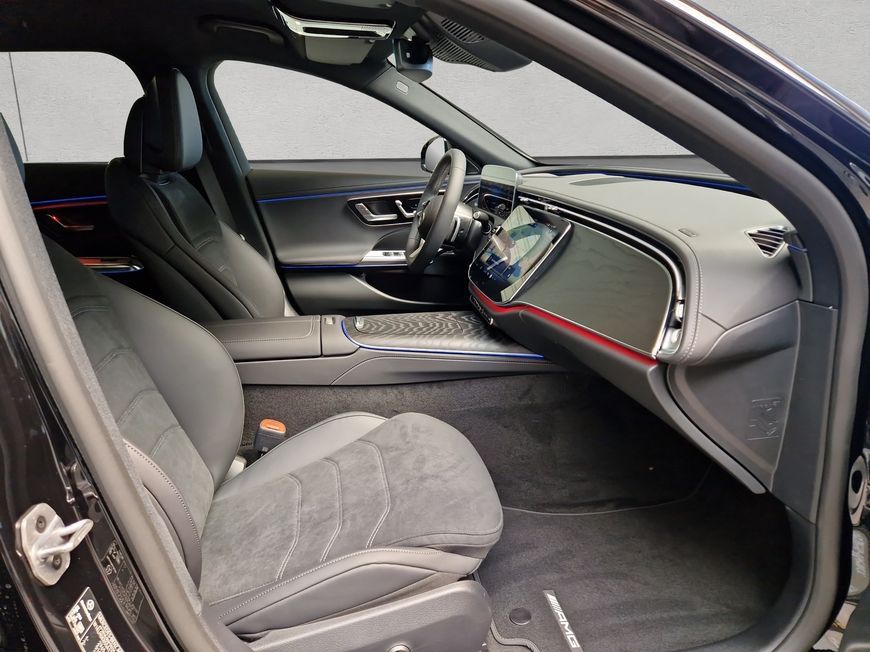 Mercedes-Benz E 300 2025