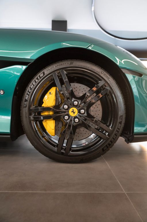 Ferrari Portofino 2024