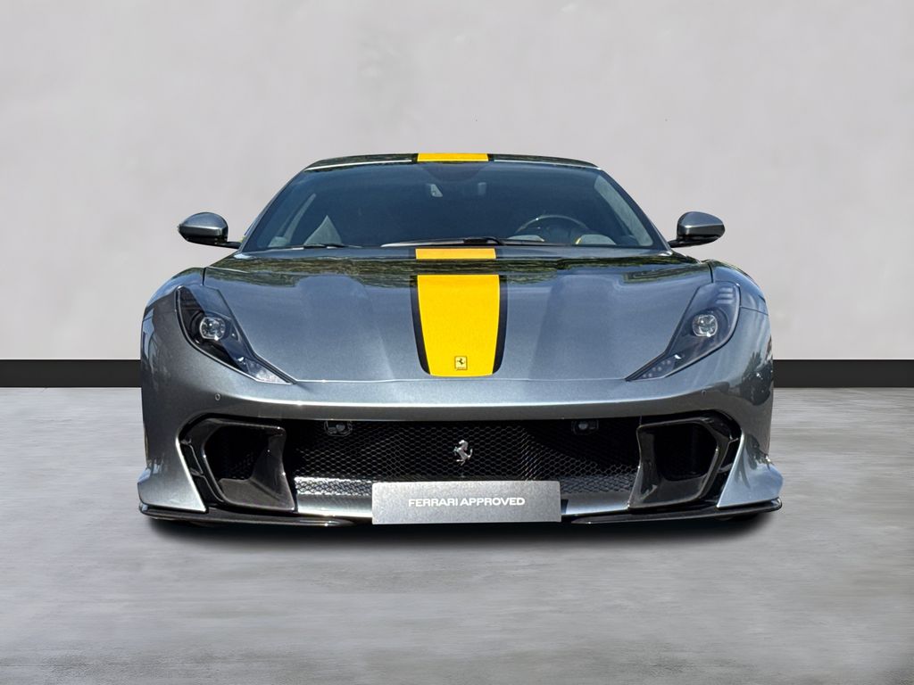 Ferrari 812 2023