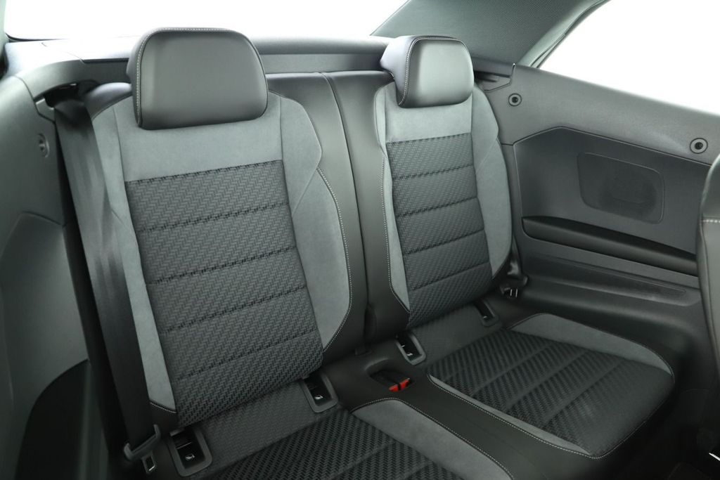 Volkswagen T-Roc 2024