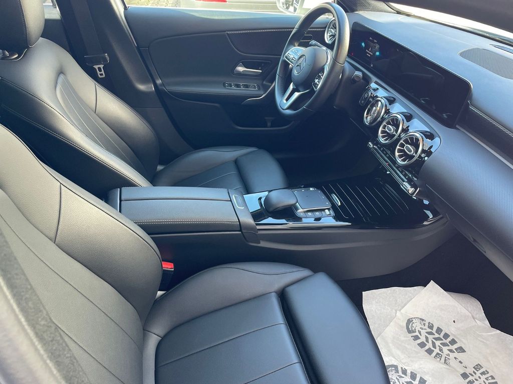 Mercedes-Benz A 220 2020