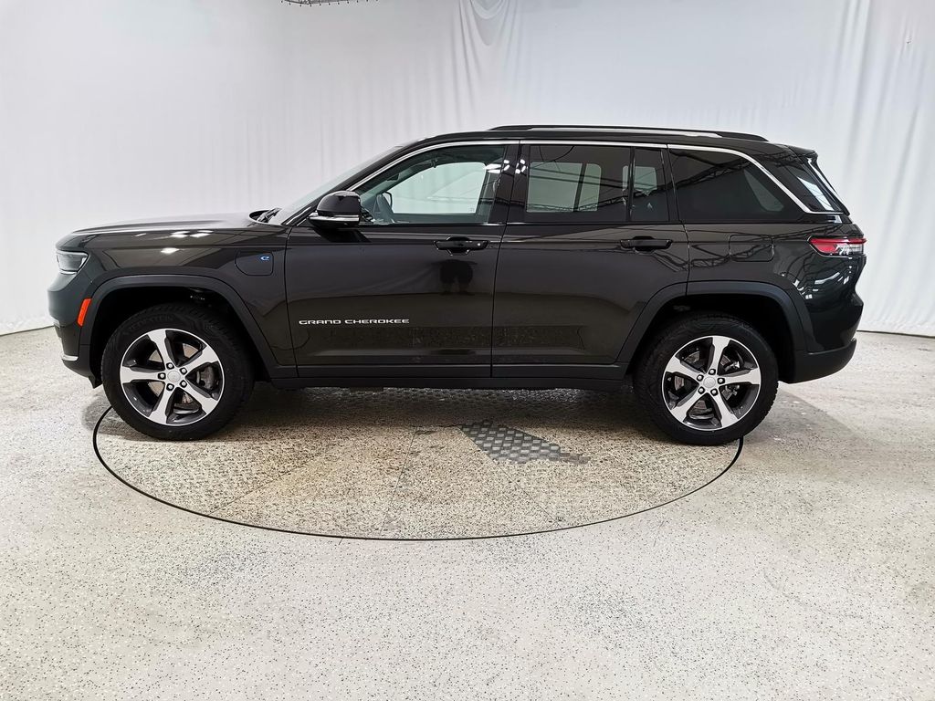 Jeep Grand Cherokee 2023