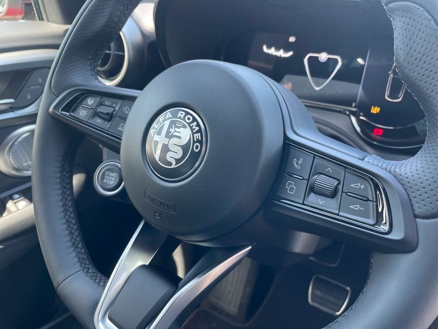 Alfa Romeo Tonale 2023