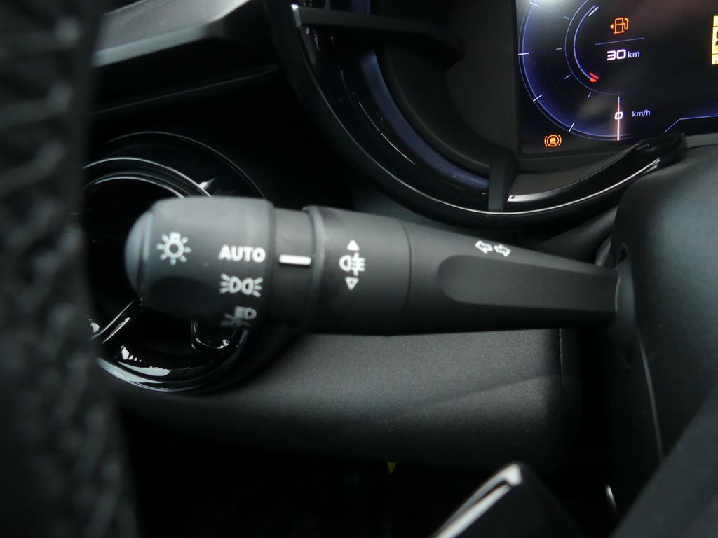 Alfa Romeo Junior 2025