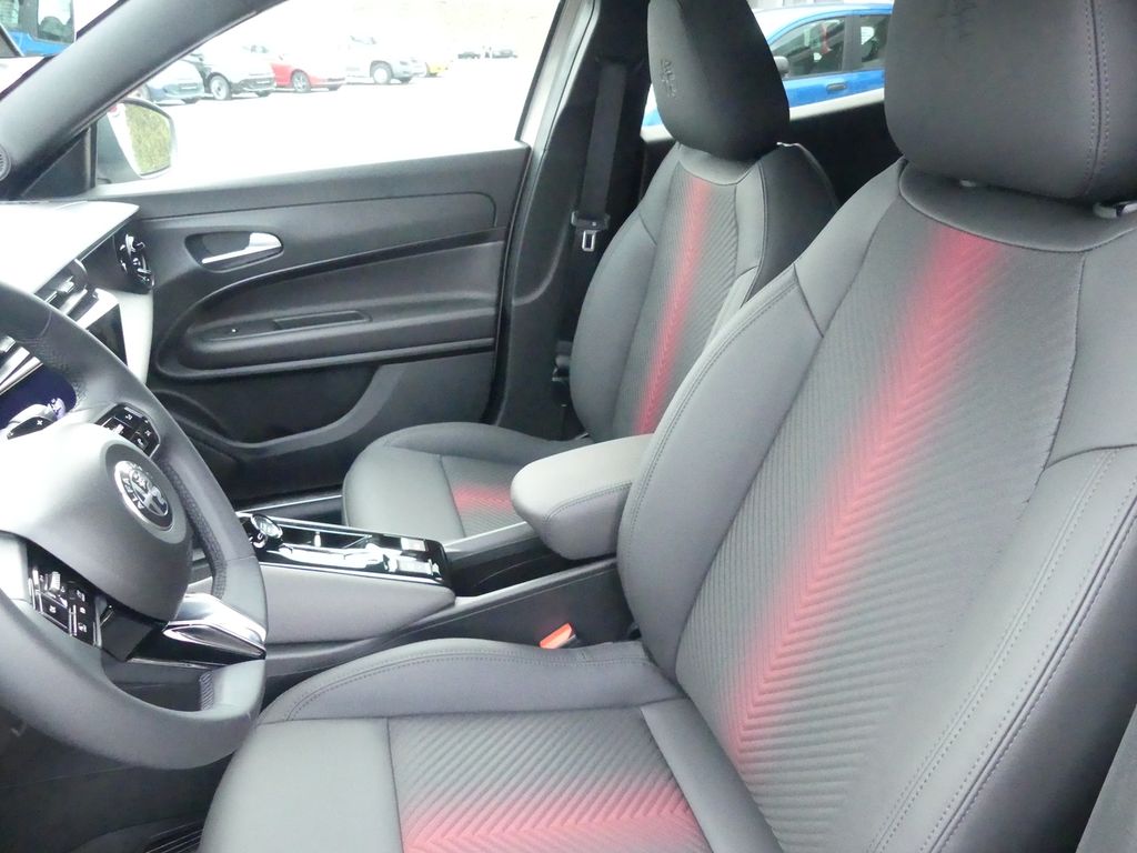 Alfa Romeo Junior 2025