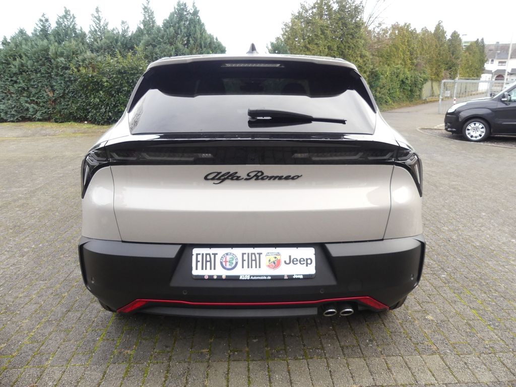 Alfa Romeo Junior 2025