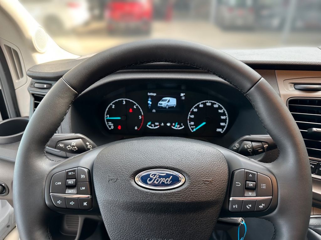 Ford Transit 2025