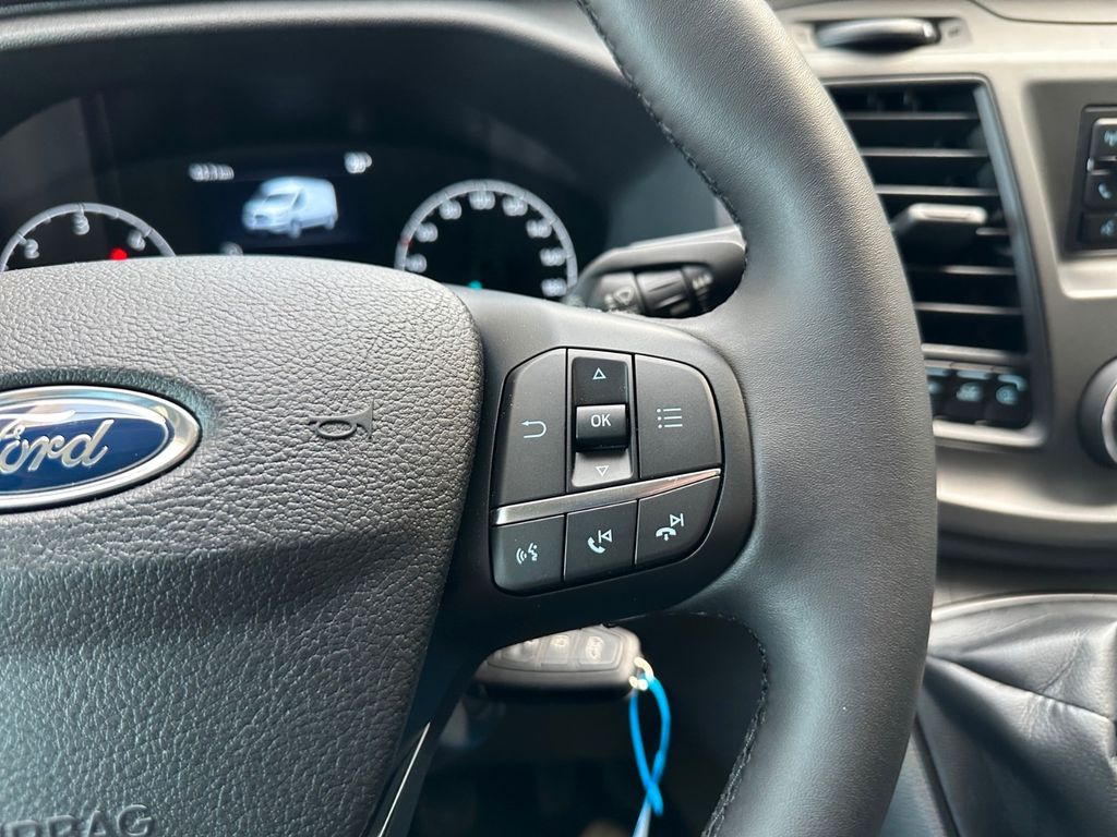 Ford Transit 2025