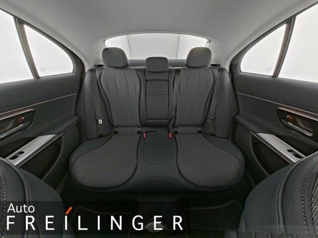 Mercedes-Benz E 220 2024