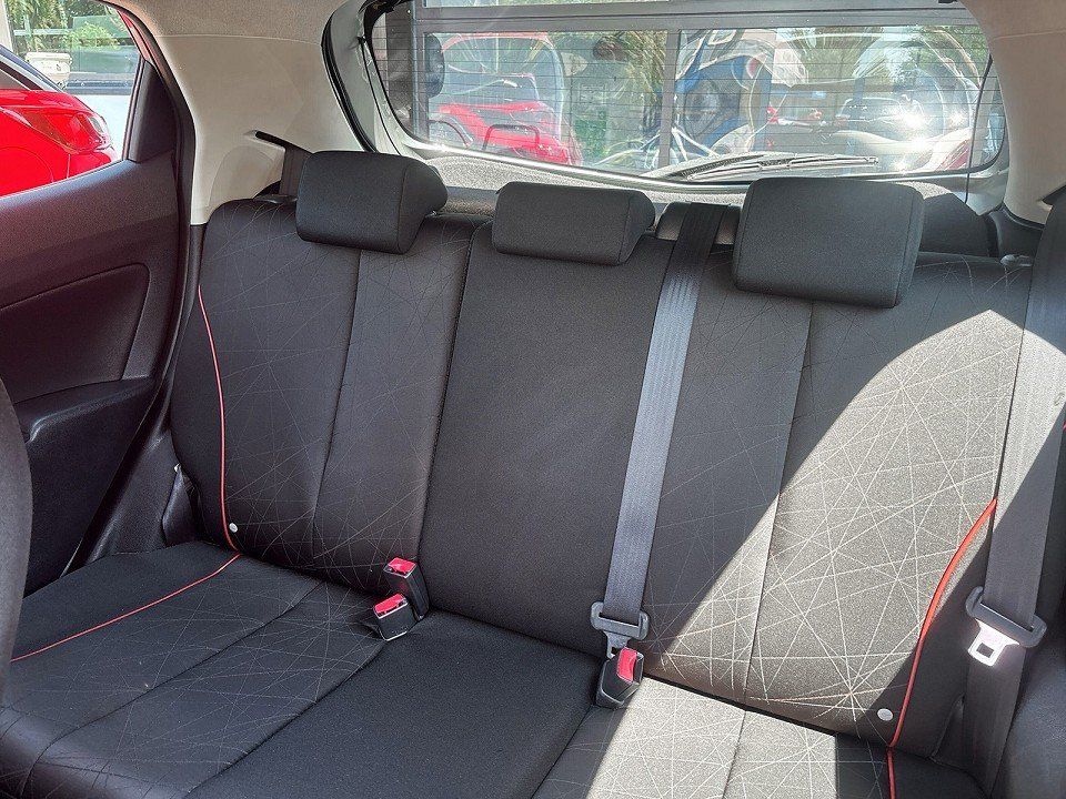 Mazda 2 2014