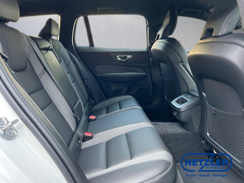 Volvo V60 2024