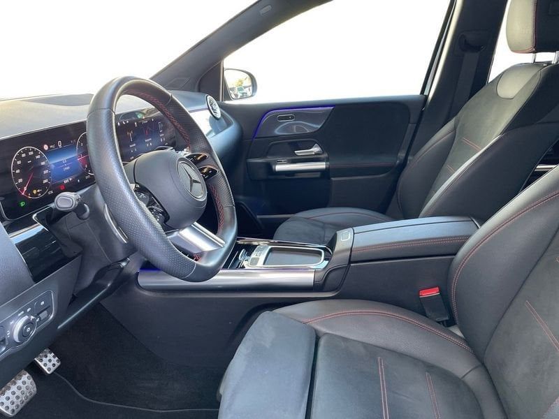 Mercedes-Benz B 180 2024