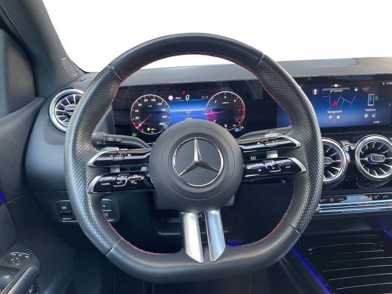 Mercedes-Benz B 180 2024