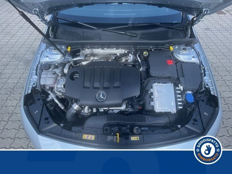 Mercedes-Benz A 180 2025