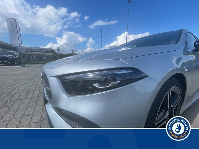 Mercedes-Benz A 180 2025