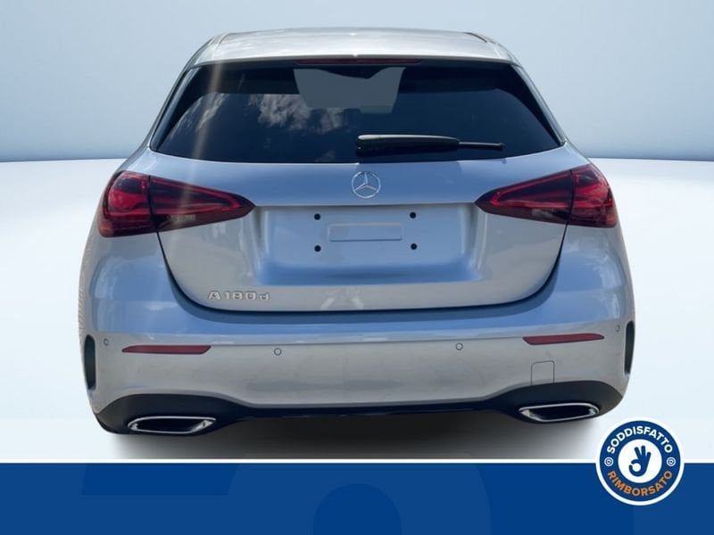 Mercedes-Benz A 180 2025