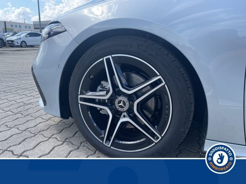 Mercedes-Benz A 180 2025