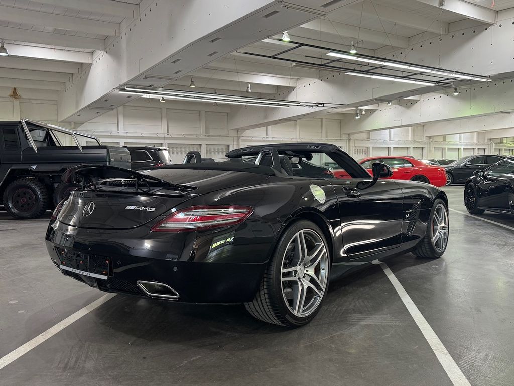 Mercedes-Benz SLS AMG 2011