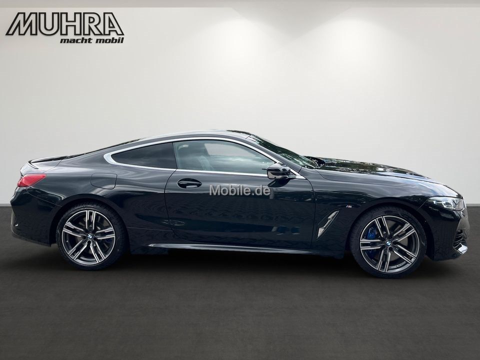 BMW M850 2024