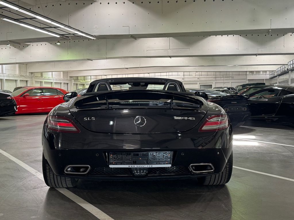 Mercedes-Benz SLS AMG 2011