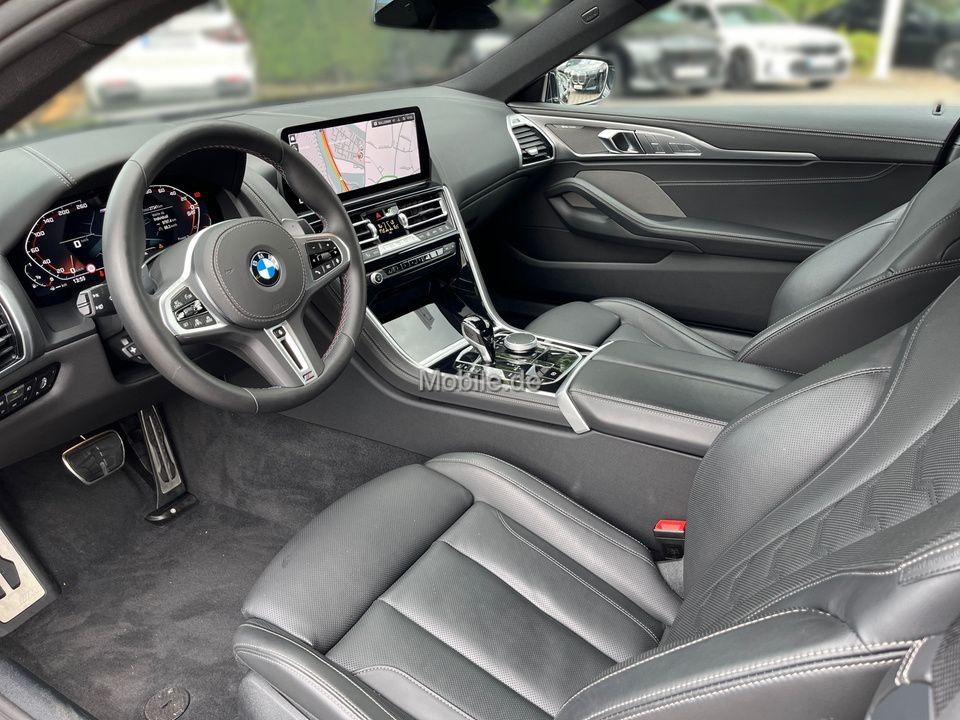 BMW M850 2024