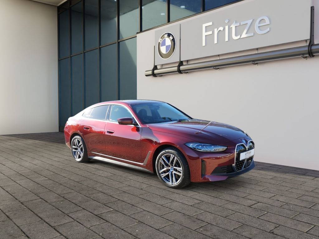 BMW i4 2023