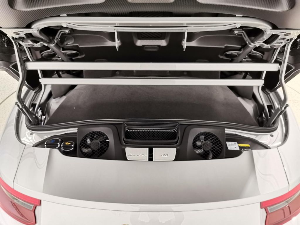 Porsche 911 2019