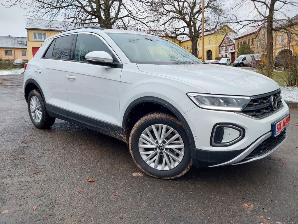 Volkswagen T-Roc 2023