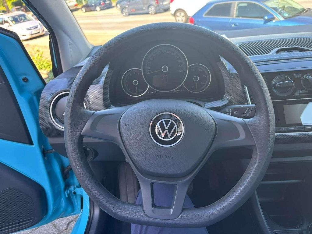 Volkswagen up! 2022