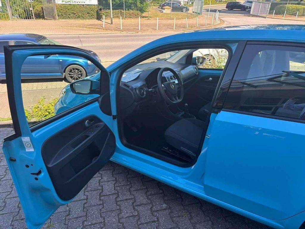 Volkswagen up! 2022
