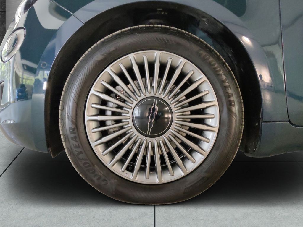 Fiat 500e 2023