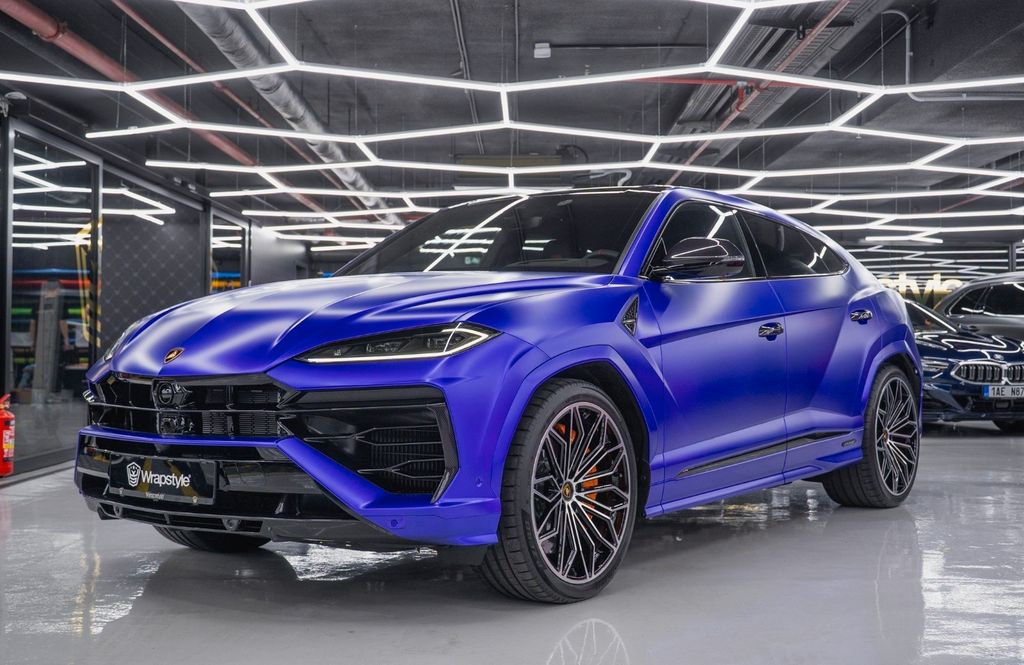 Lamborghini Urus 2025