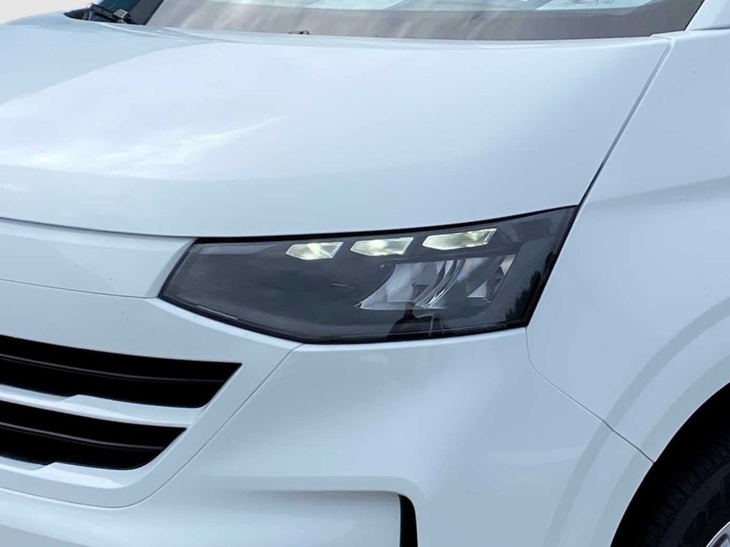 Volkswagen T7 Caravelle