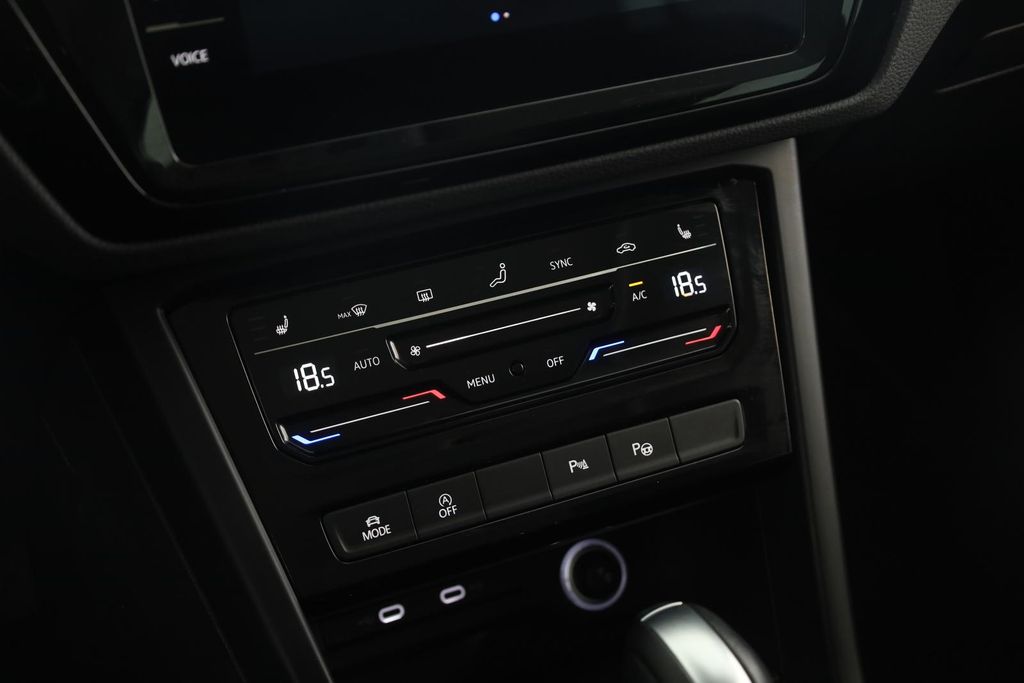 Volkswagen Touran 2025