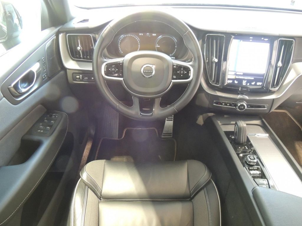 Volvo XC60 2021